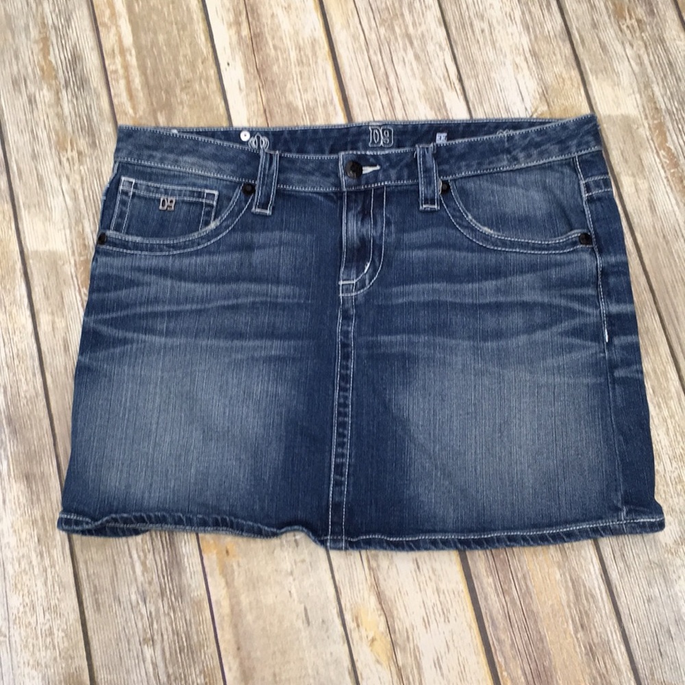D9 Skirt